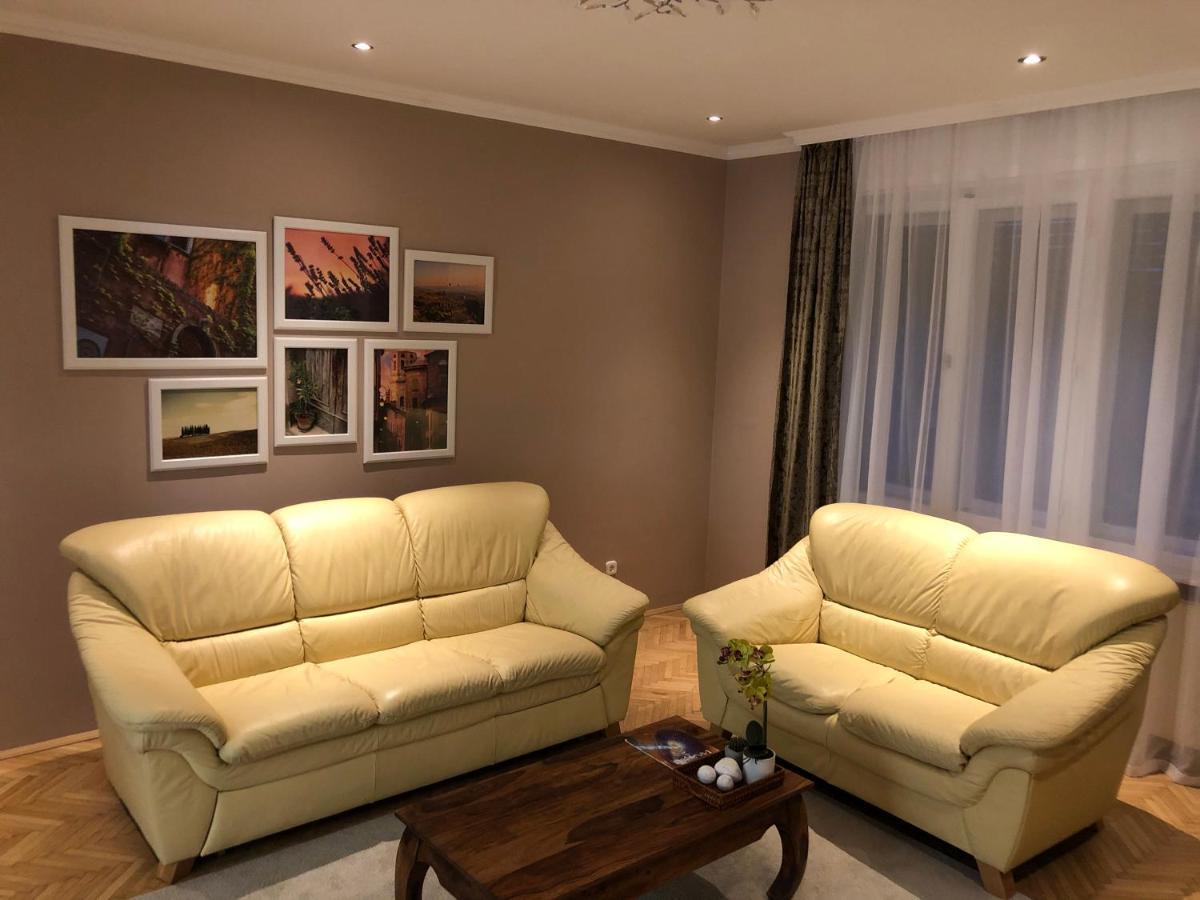 Margaréta Apartman Pécs Exterior foto